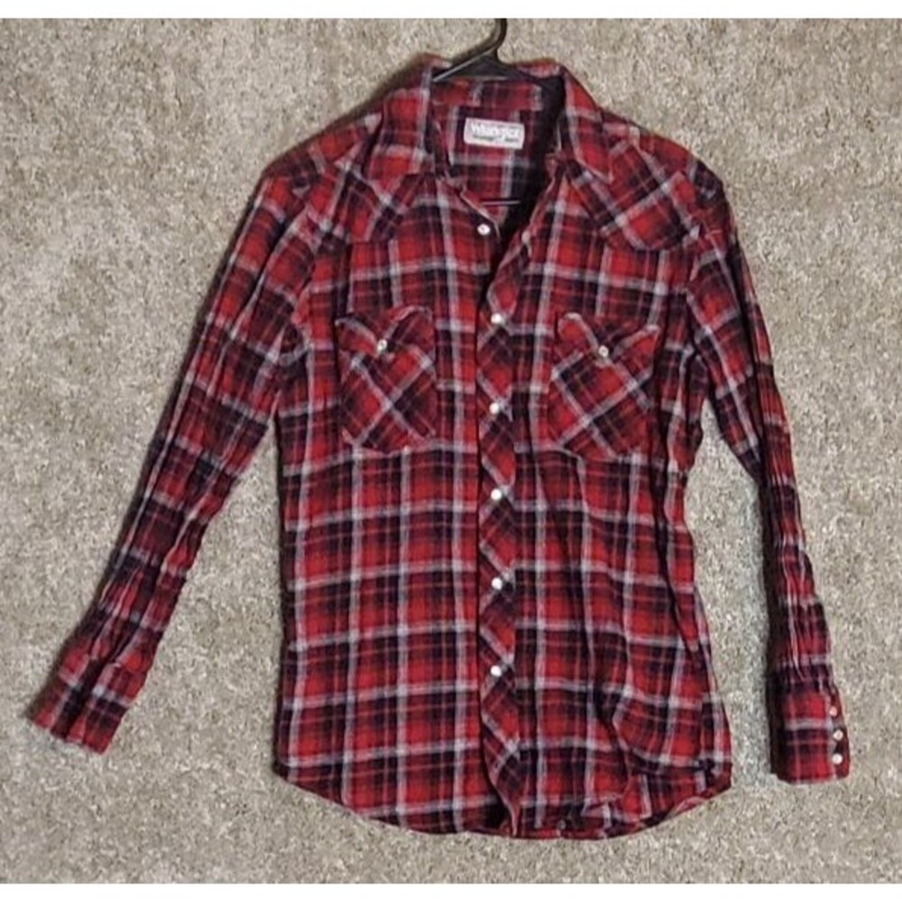 Wrangler Women's Wrancher Black/Red Flannel, Pearl Snap, Long Sleeve Size M